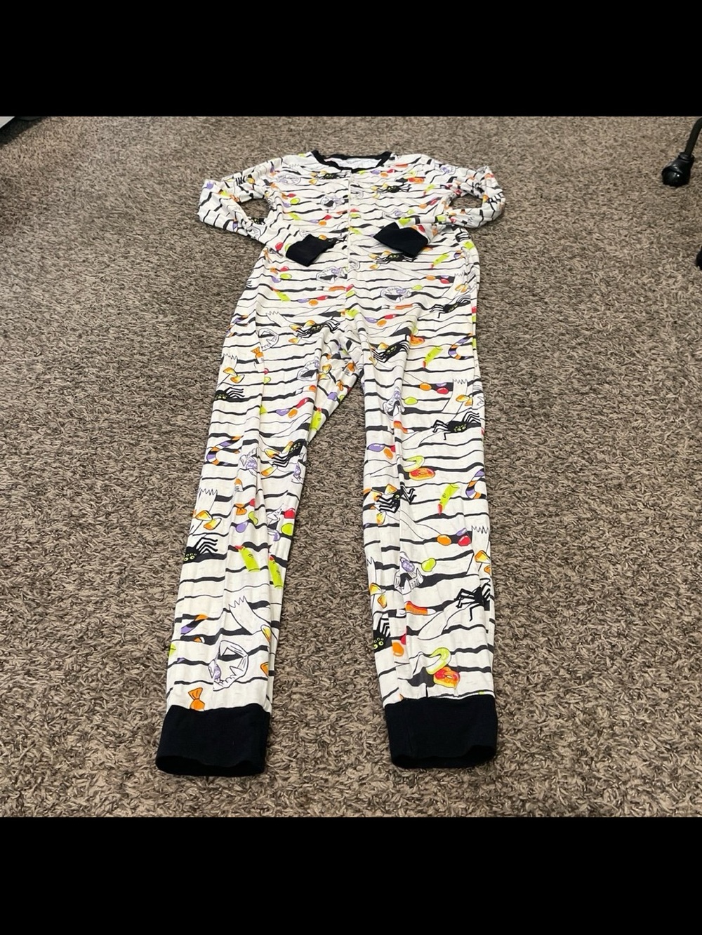Old Navy Halloween, mummy treats, one piece pajama women’s medium